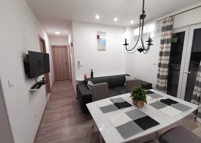 Matej Apartmen-balcony With View And Free Parking Apartament *