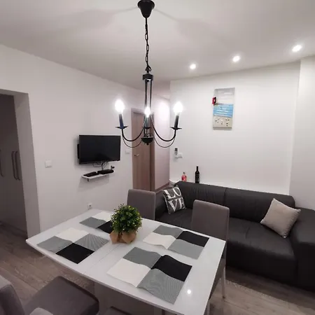 Apartment Matej Apartmen-balcony With View And Free Parking Split