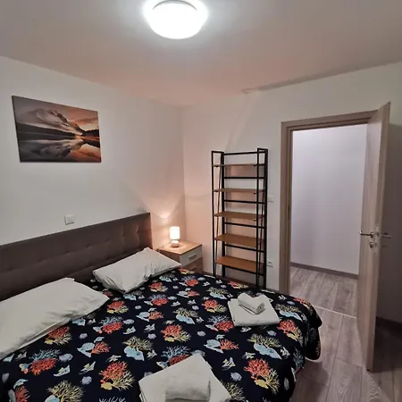 Apartment Matej Apartmen-balcony With View And Free Parking *