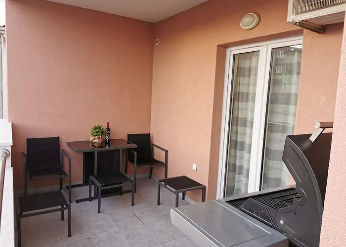 Matej Apartmen-balcony With View And Free Parking * Spalato